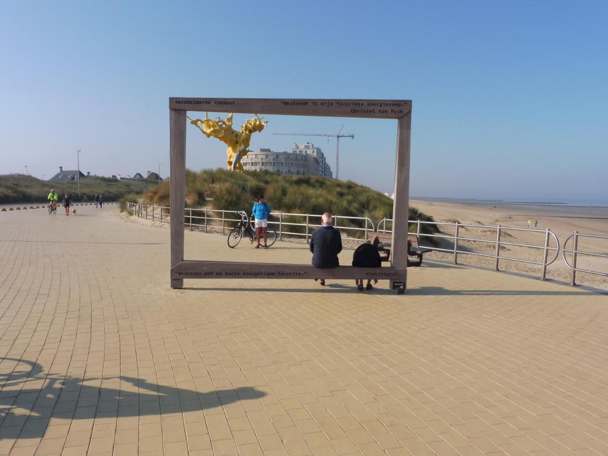 Studio On The Beach With Sea View 米德尔克尔克 外观 照片