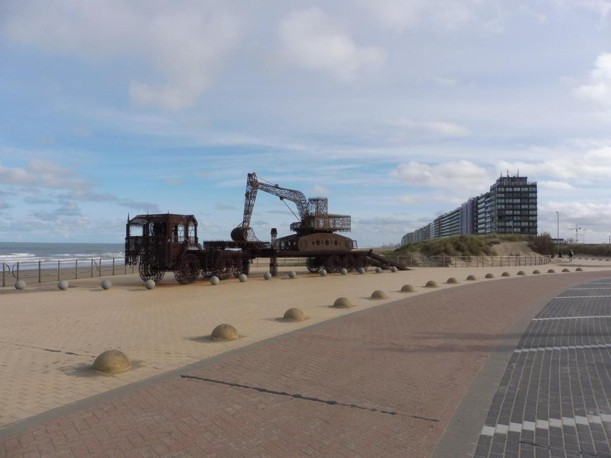 Studio On The Beach With Sea View 米德尔克尔克 外观 照片