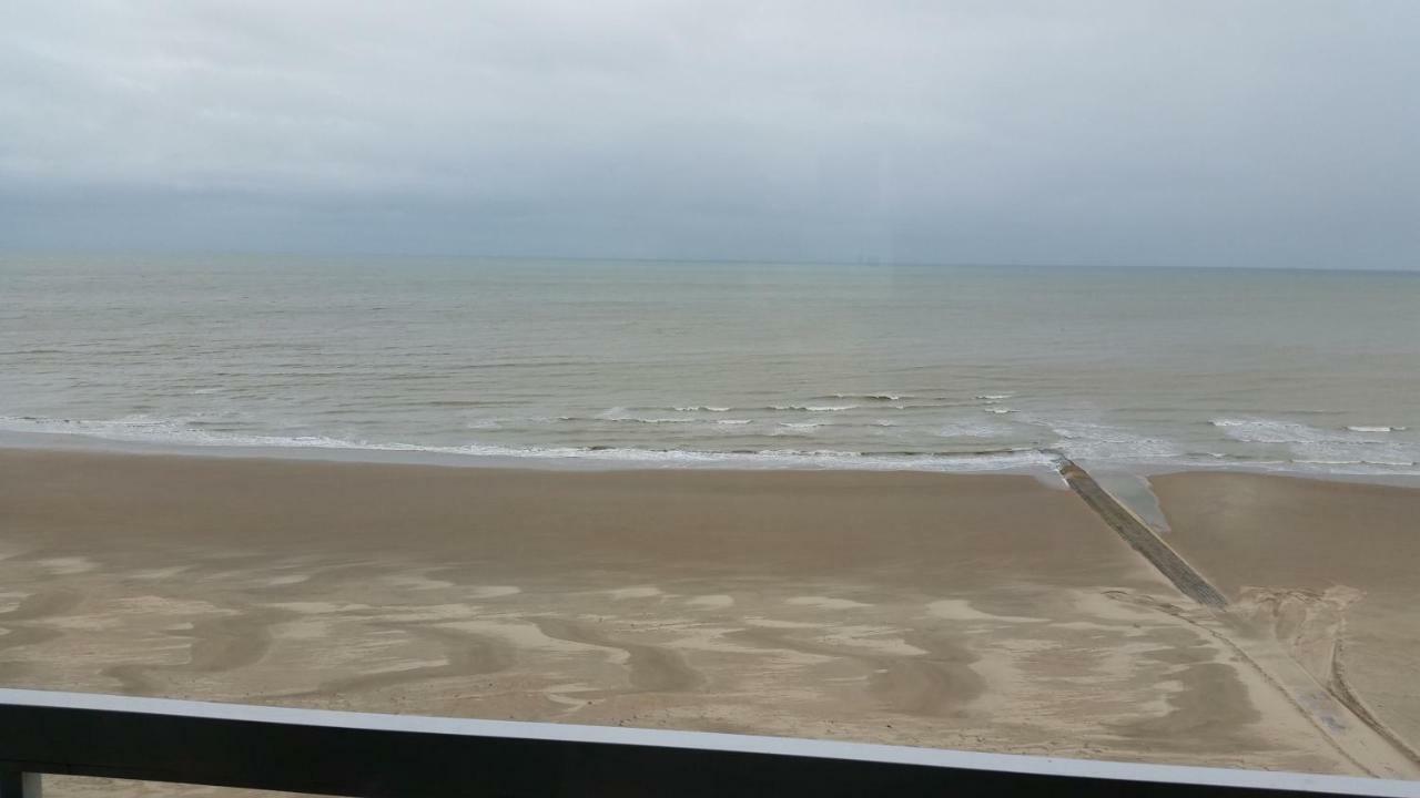 Studio On The Beach With Sea View 米德尔克尔克 外观 照片